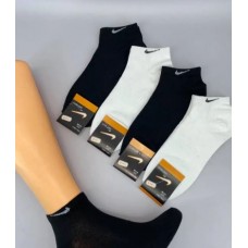 Шкарпетки Nike короткі