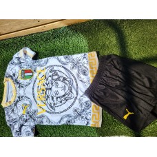Футбольна форма дитяча Puma Italia Versace 2024 Футбольна форма дитяча Puma Italia Versace 2024