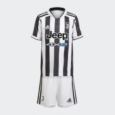 Футбольна форма Adidas Juventus 2021/22 Home Mini 