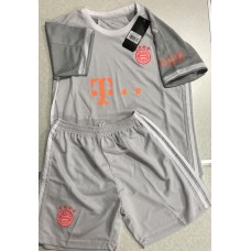 Форма футбольна FC BAYERN MUNCHEN (р.150-155 см)