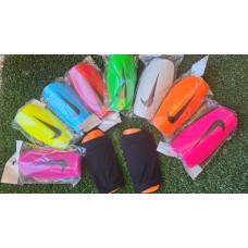 Щитки футбол Nike Tr + обрізи 16.5 см