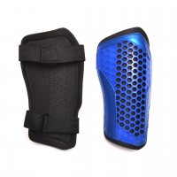 Щитки футбольні HONEYCOMB розмір S F675-S blue сині Щитки футбольні HONEYCOMB розмір S F675-S blue сині